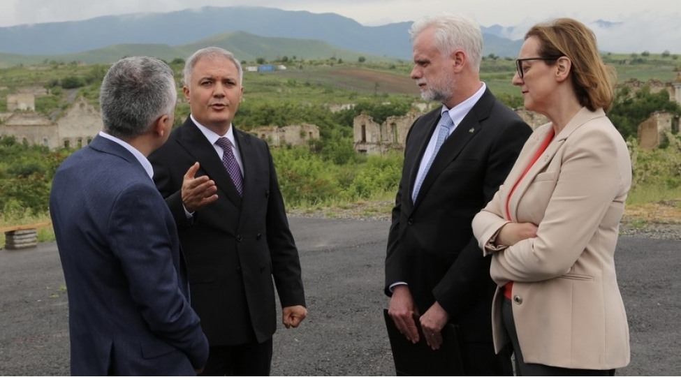 fuzulide-dagintilarin-miqyasini-eyni-zamanda-yenidenqurma-ishlerini-gorende-chox-tesirlendik-absh-sefiri