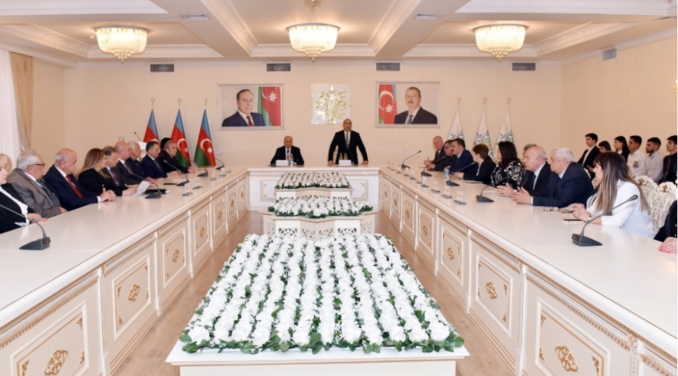 sumqayitda-azerbaycan-xalqinin-xilaskari-adli-konfrans-kechirilib-foto