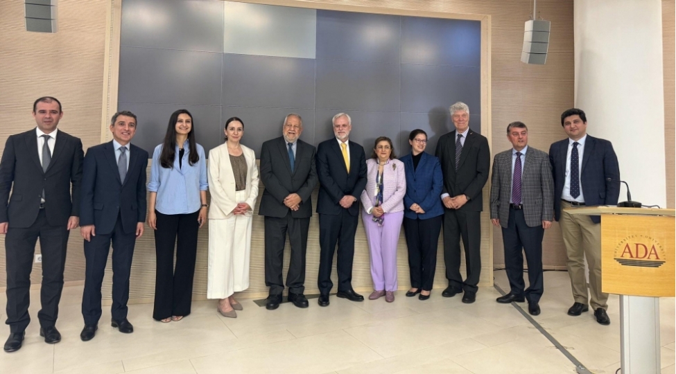 absh-sefiri-ada-universiteti-ve-vashinqton-huquq-kollecinin-terefdashligi-akademik-dialoqa-tohfe-verir