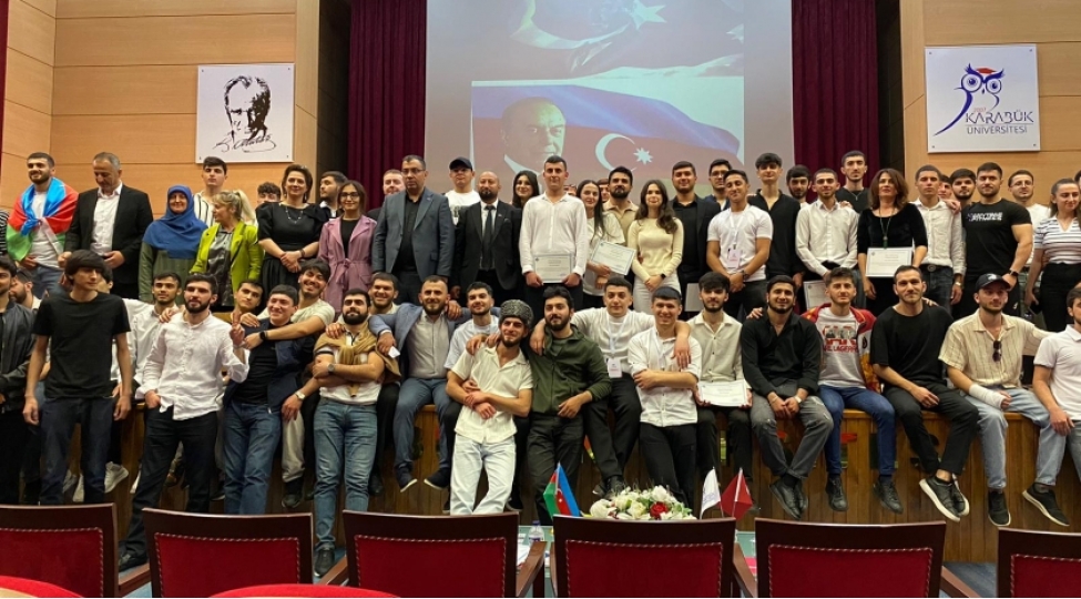 umummilli-lider-heyder-eliyev-karabuk-universitetinde-anilib