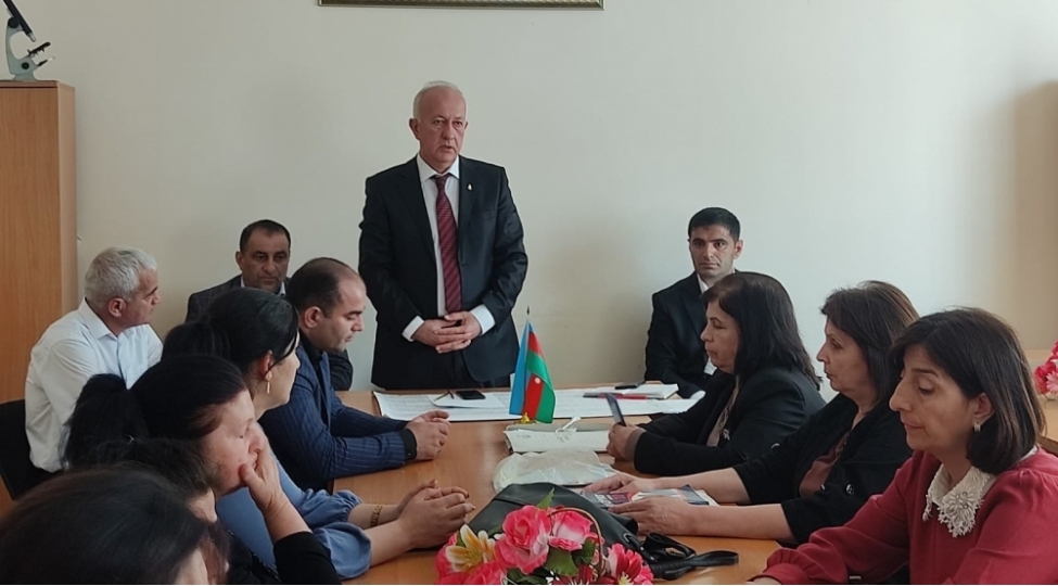 yenikend-erazi-partiya-teshkilatinin-hesabat-sechki-yigincagi-kechirilib-foto