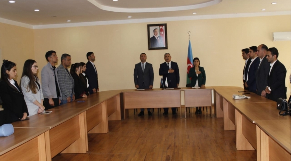 musteqil-muasir-azerbaycanin-qurucusu-ve-ebediyashar-lideri-foto