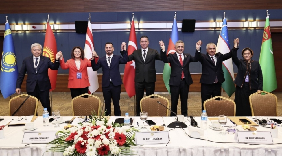 ankarada-turk-dovletlerinin-vekiller-kollegiyalari-birliyinin-yaradilmasi-ile-bagli-niyyet-beyannamesi-imzalanib
