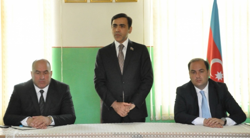 millet-vekili-goranboyda-vetendashlari-qebul-edib