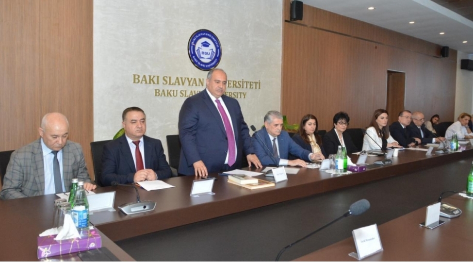 bsu-da-28-may-musteqillik-gunune-hesr-olunmush-tedbir-kechirilib-foto