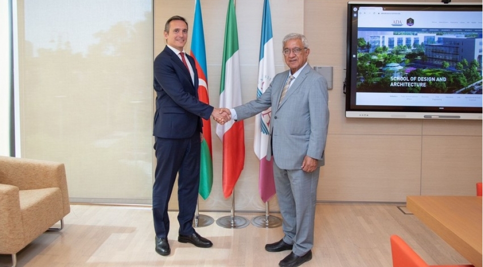italiya-sefiri-ada-universitetinin-rektoru-ile-gorushub