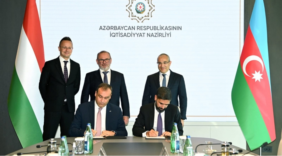 macaristan-shirketinin-shahdeniz-layihesinden-pay-alishi-ile-bagli-sened-imzalanib-foto