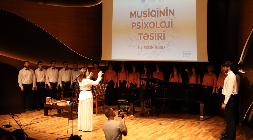 musiqinin-psixoloji-tesiri-fotolar