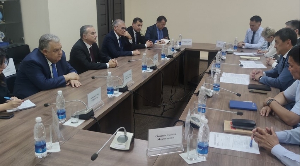 azerbaycan-ve-qirgizistanin-beyin-merkezleri-emekdashliq-edecekler