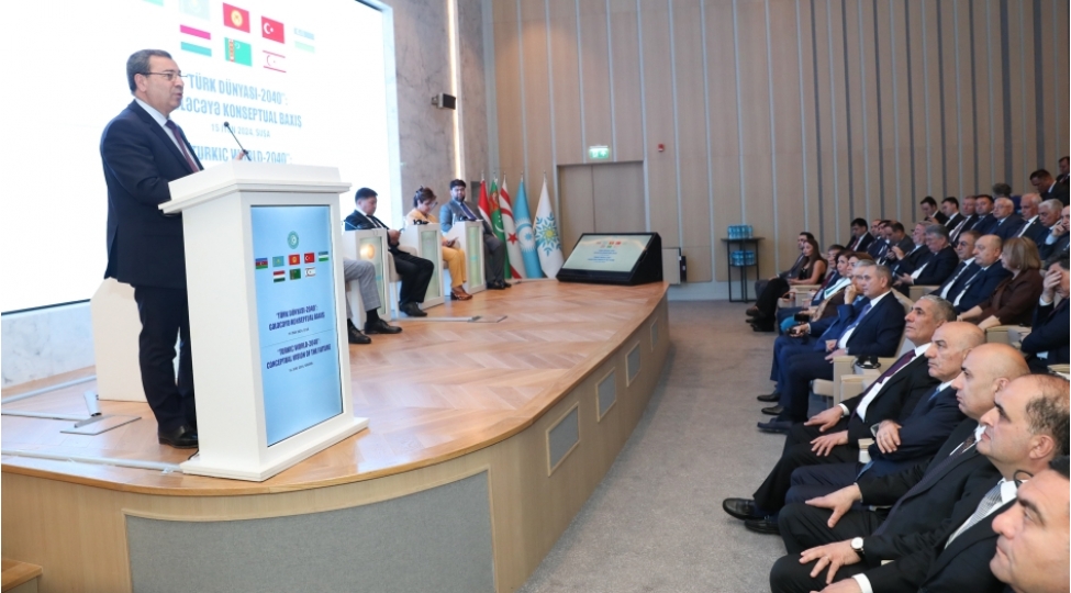 shushada-turk-dunyasi-2040-geleceye-konseptual-baxish-movzusunda-panel-sessiya-teshkil-olunub