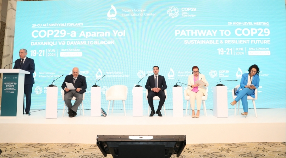 muxtar-babayev-azerbaycan-cop29-u-inkluziv-sheffaf-ve-edaletli-shekilde-teqdim-etmeye-sadiqdir