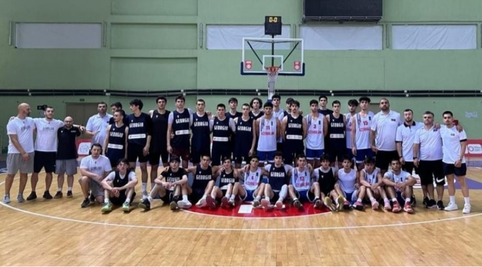 azerbaycanin-basketbol-millisi-hazirliq-oyununda-meglub-olub