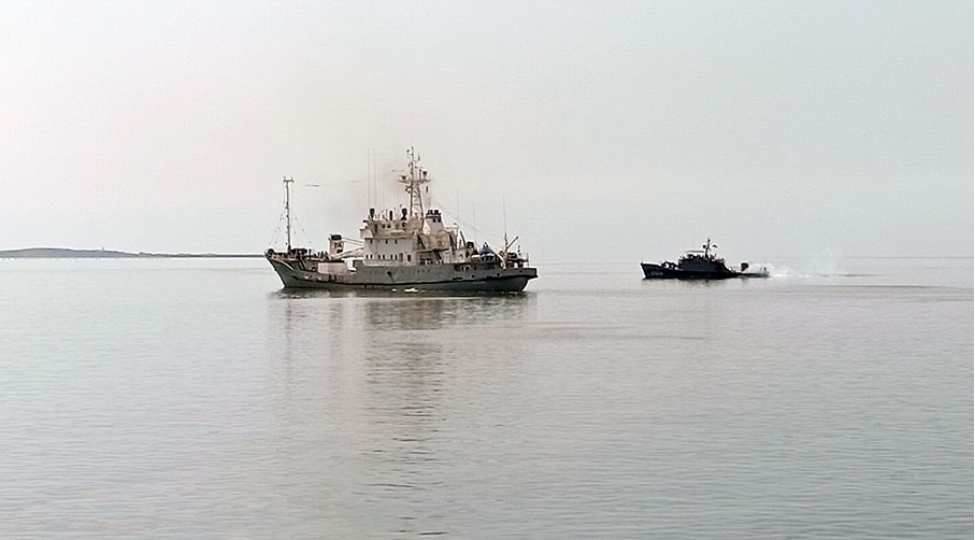 rusiya-xezer-flotiliyasinin-herbi-gemileri-baki-limanini-terk-edibler