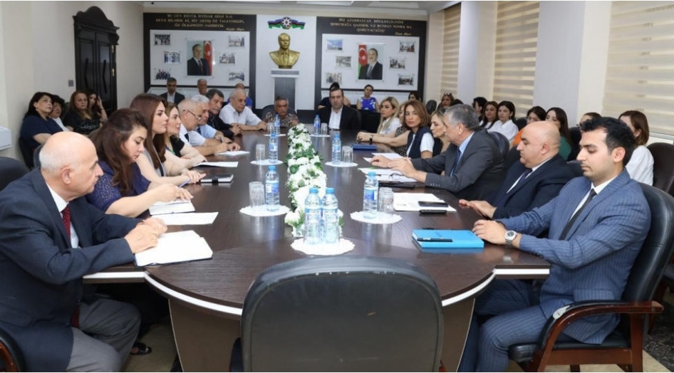 bsu-da-qarabag-ve-sherqi-zengezurda-yashil-enerji-potensialinin-inkishafi-movzusunda-elmi-seminar-kechirilib