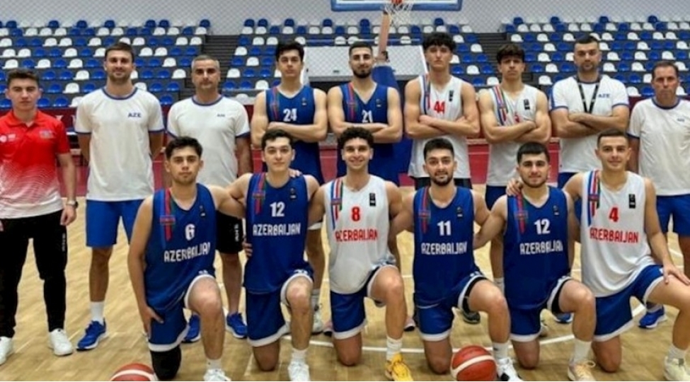 azerbaycan-millisi-avropa-chempionatinda-qrupdaki-son-matchinda-meglub-olub