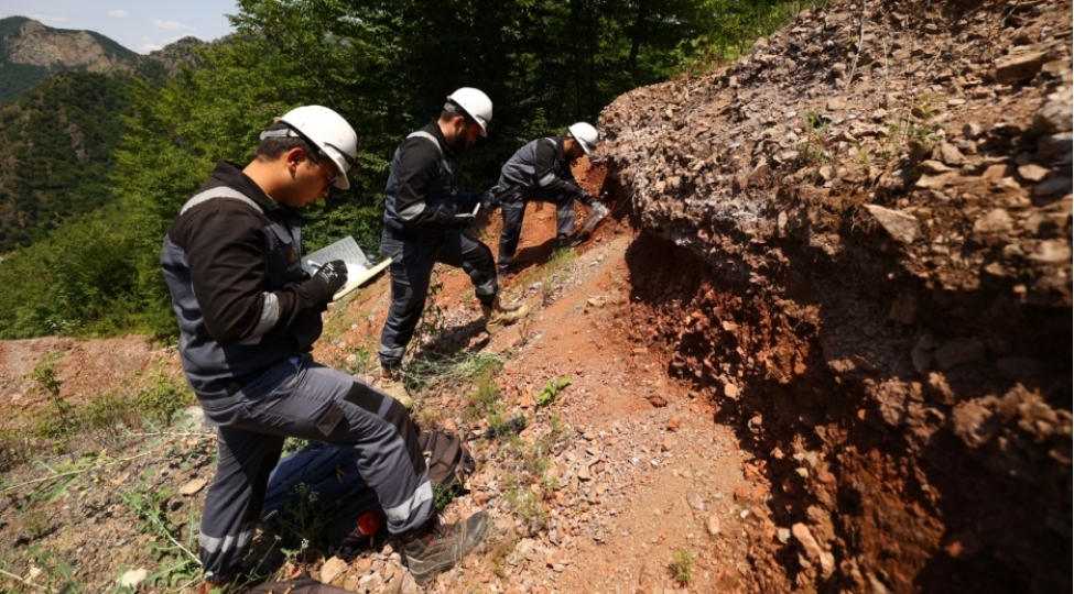 azergold-sherqi-zengezurda-daha-bir-tezahur-sahesinde-axtarish-qiymetlendirme-ishlerine-bashlayib
