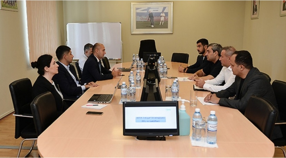 affa-nin-inkishaf-strategiyasi-ile-elaqedar-bir-sira-gorushler-kechirilib
