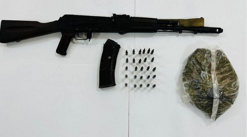 shekide-silah-ve-narkotik-vasiteler-satmaqda-shubheli-bilinen-shexsler-saxlaniliblar