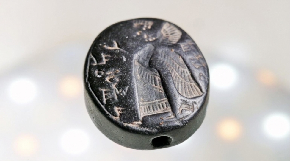 qudsde-tapilan-son-derece-nadir-2700-illik-amulet