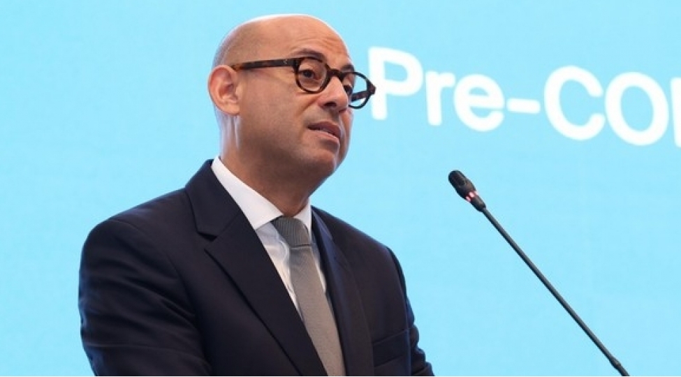 qlobal-emekdashliq-neticeler-elde-etmeyin-yegane-yoludur-saymon-stil