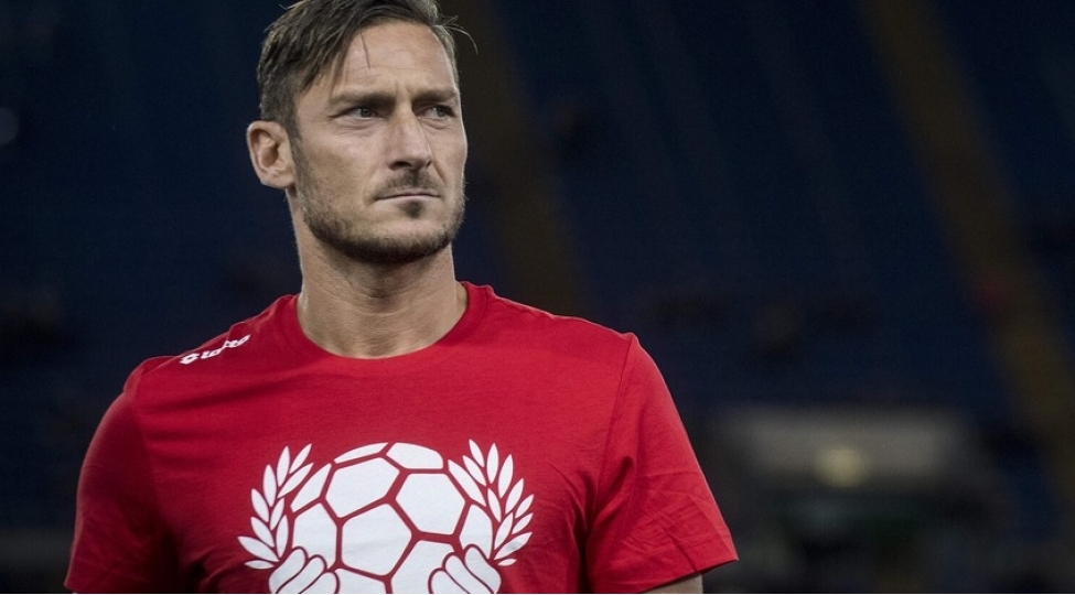 totti-futbola-qayidir