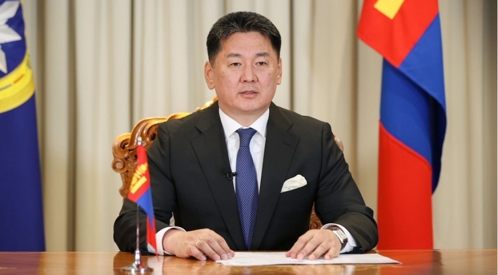 monqolustan-prezidenti-butun-olkeler-eyni-istiqamete-baxmalidir