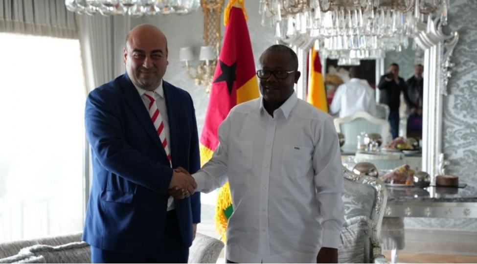 qvineya-bisaunun-prezidenti-azerbaycanim-beynelxalq-jurnalinin-redaksiya-shurasinin-fexri-uzvu-sechilib