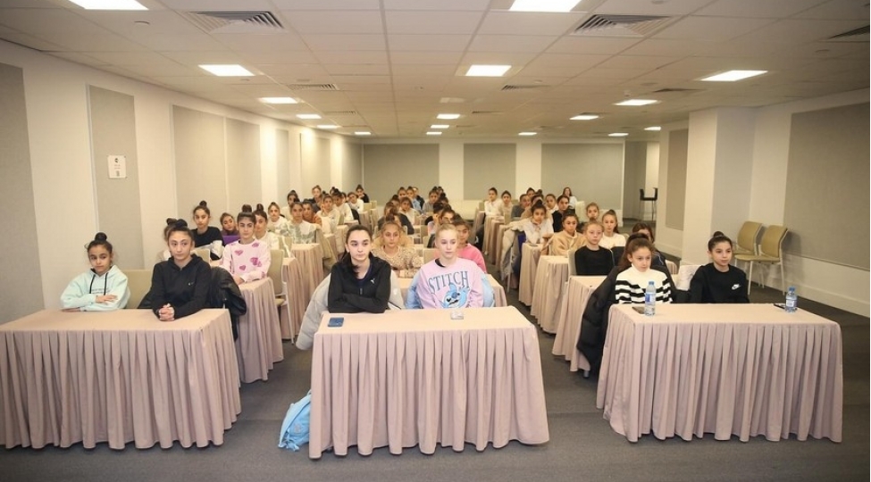 milli-gimnastika-arenasinda-safeguarding-seminari-teshkil-edilib