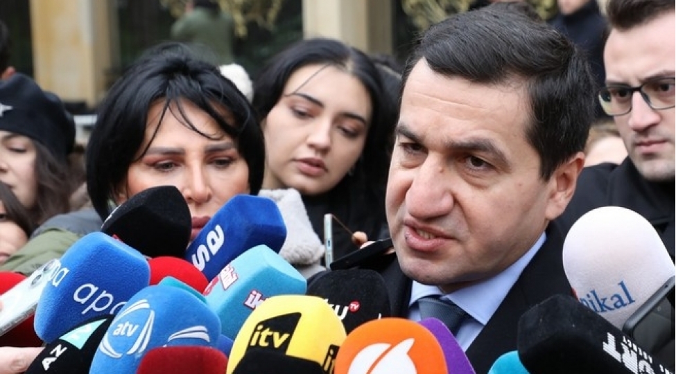 hikmet-haciyev-ermenistanla-azerbaycan-arasinda-danishiqlarda-uchuncu-olkeye-ehtiyac-yoxdur