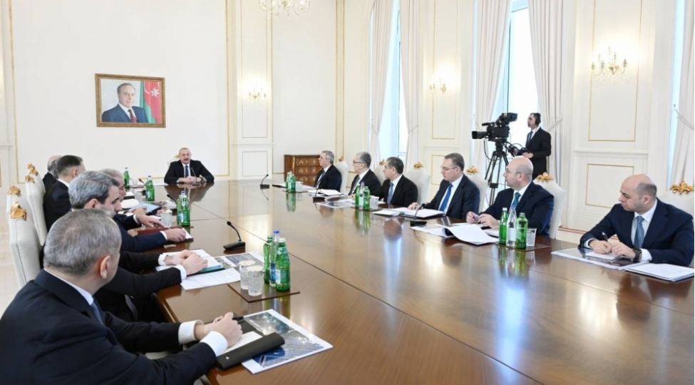 neqliyyat-infrastruktununun-inkishafi-gelecek-perspektivden-xeber-verir