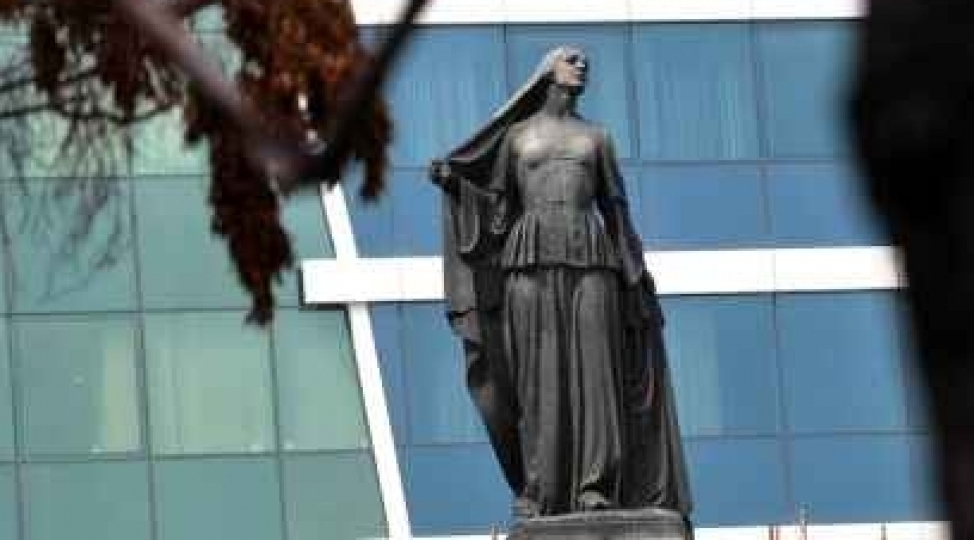 igidlik-zeka-ve-vetenperverlik-simvolu