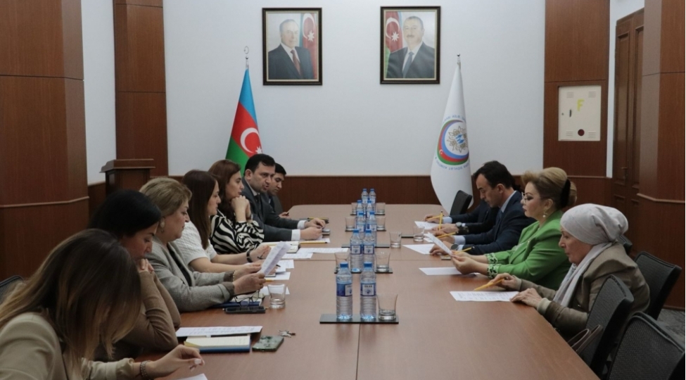 dovlet-komitesi-yaninda-ictimai-shuraya-sechkilerin-vaxti-mueyyen-olunub