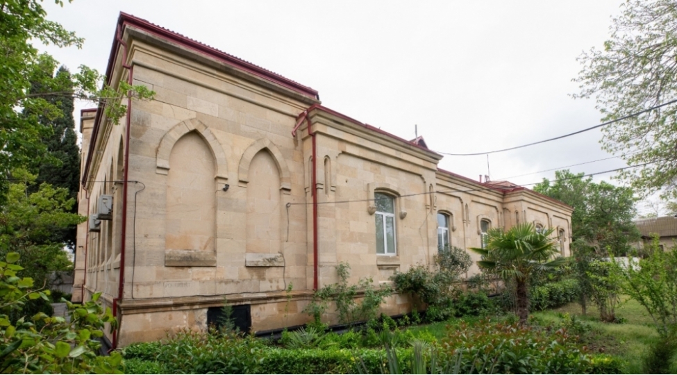 bileceri-yol-sahesinin-binasi-yerli-ehemiyyetli-dashinmaz-tarix-ve-medeniyyet-abidelerinin-siyahisina-daxil-edilib