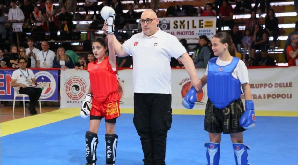 azerbaycan-idmanchisi-dunya-chempionatinda-finala-yukselib