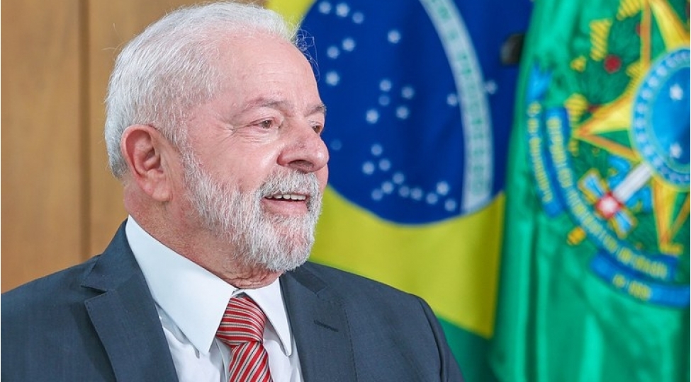 braziliya-prezidenti-xesteliyine-gore-ish-gorushlerini-legv-edib