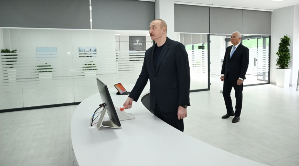 prezident-ilham-eliyev-lachin-elektrik-shebekesi-reqemsal-idareetme-merkezinin-achilishinda-ishtirak-edib
