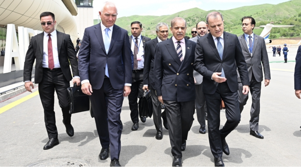 pakistanin-bash-naziri-mehemmed-shahbaz-sherif-azerbaycana-sefere-gelib