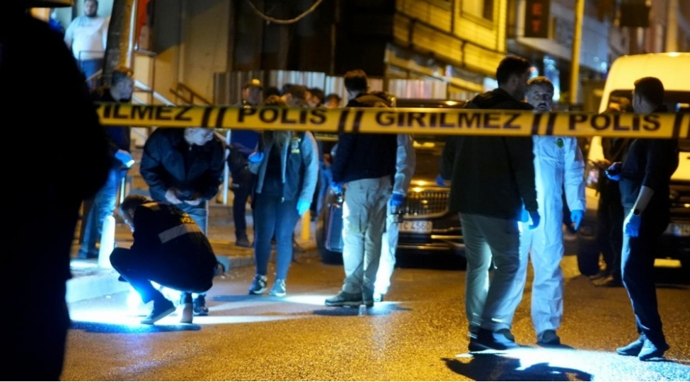 istanbulda-ish-yerine-partlayici-madde-atilib