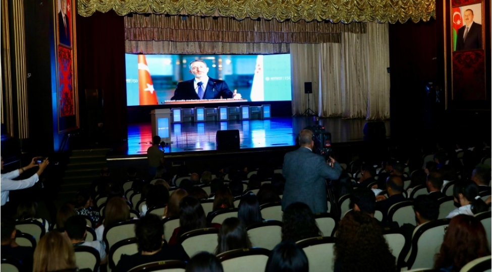 fahrettin-altun-ekinchi-qezeti-ile-bashlanan-azerbaycan-metbuatinin-yolchulugu-bu-gun-boyuk-ugurla-davam-edir