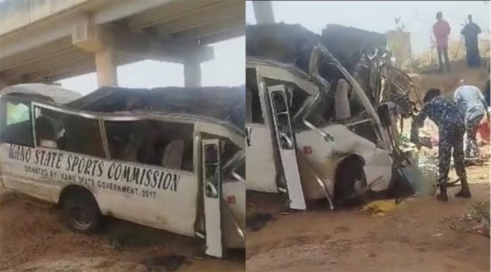 nigeriyada-avtobus-ashdi-20-den-chox-idmanchi-helak-oldu