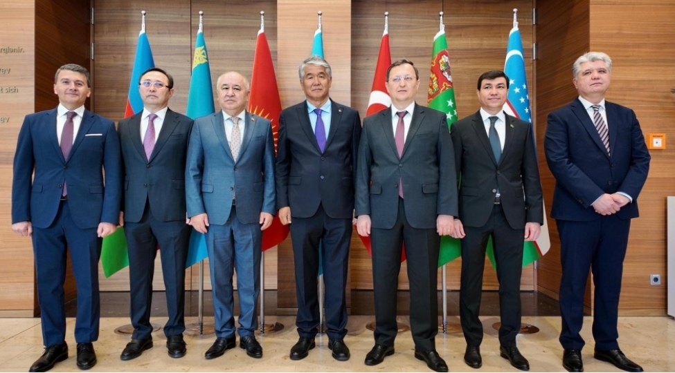 berlinde-turk-dunyasinin-elmi-ve-medeni-tohfelerine-dair-beynelxalq-konfrans-kechirilib