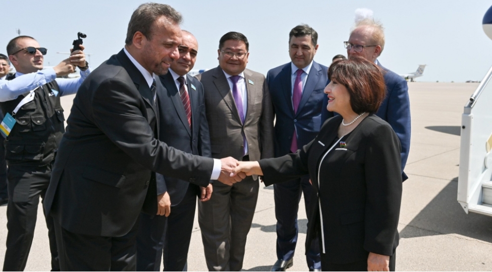 milli-meclisin-sedri-sahibe-qafarova-qazaxistana-sefer-edib
