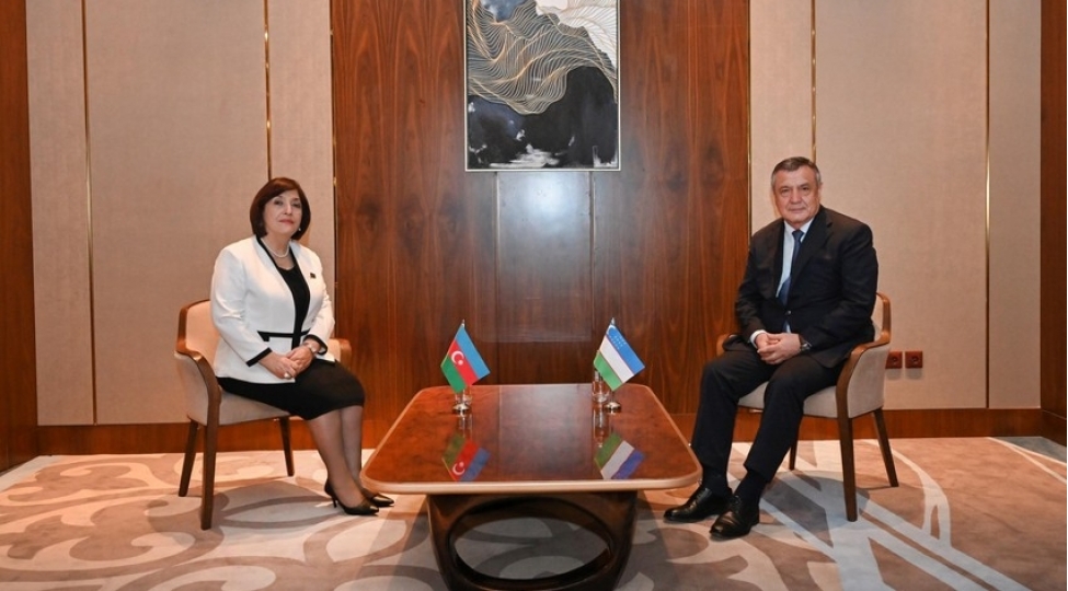 milli-meclisin-ozbekistan-parlamentinin-her-iki-palatasi-ile-elaqeleri-muzakire-olunub