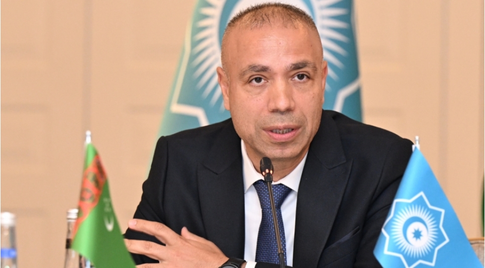 elnur-soltanov-orta-dehliz-azerbaycan-uchun-genish-strateji-konsepsiyanin-ifadesidir