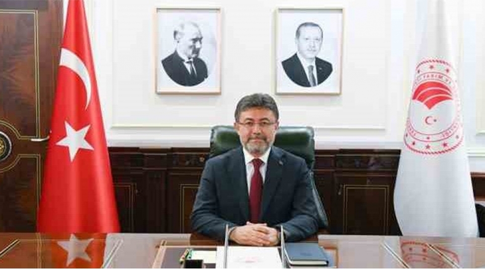 turkiyeli-nazir-meshe-yanginlarindan-danishdi