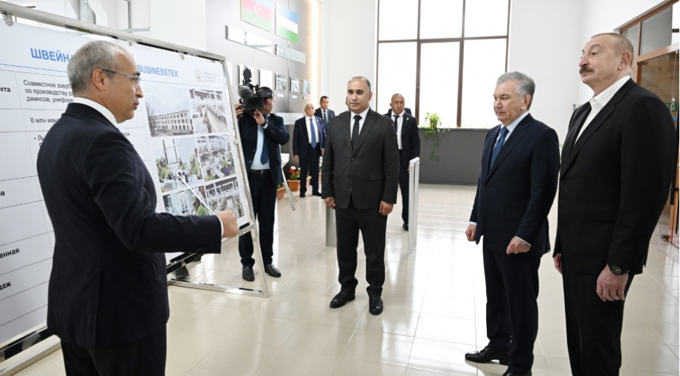 azerbaycan-ve-ozbekistan-prezidentleri-xankendideki-businesstex-jv-tikish-fabrikinin-fealiyyeti-ile-tanish-olublar