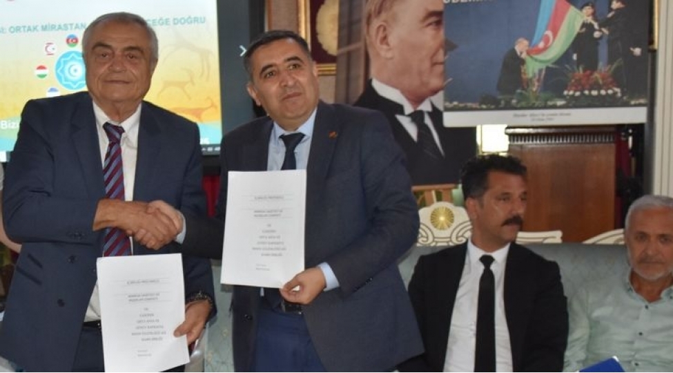 cascfen-ile-manisa-jurnalistler-ve-yazarlar-cemiyyeti-arasinda-emekdashliq-protokolu-imzalanib