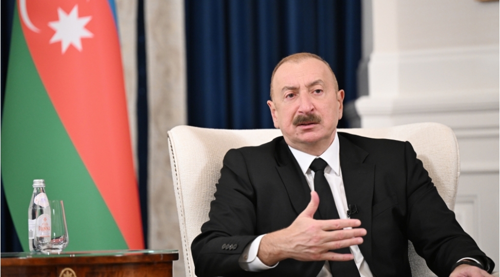 prezident-ilham-eliyev-vashinqtonda-jurnalistlere-musahibe-verir-canli