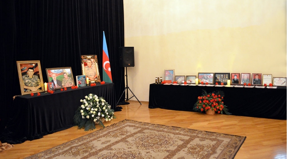 shehid-polkovnik-leytenant-hemdem-agayevin-xatiresi-anilib