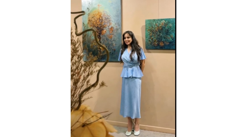 leyla-eliyeva-nine-senses-art-centerdeki-sergiye-baxish-kechirib